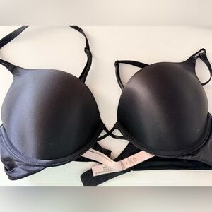 Victoria's Secret Black Super Push-Up Bra